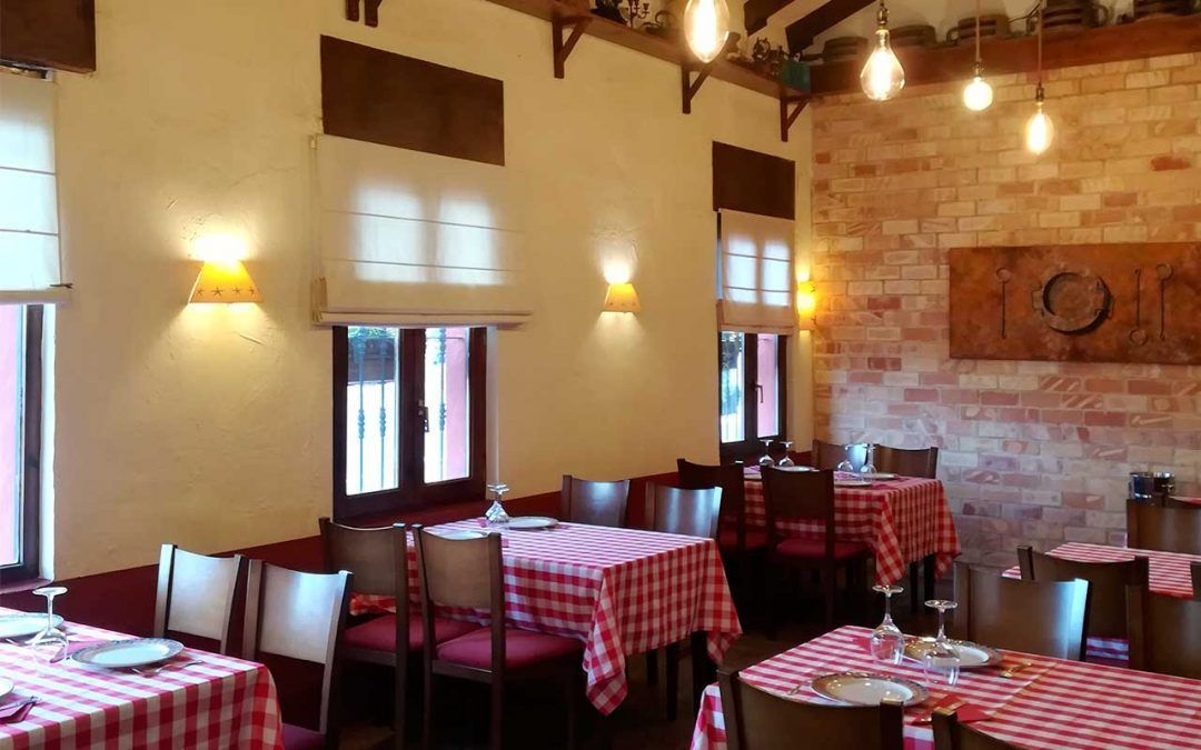 Cómo crea una cena romántica en el Restaurante Antiquary