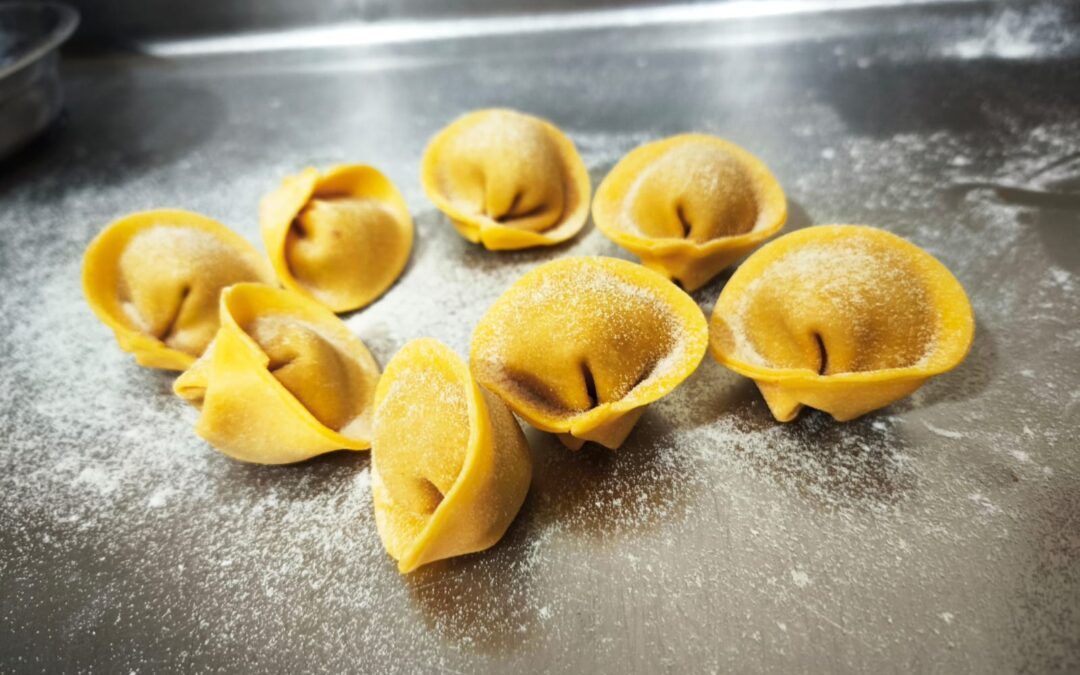 Descubre la nueva pasta artesanal del Restaurante Antiquary: Cappelletti de costilla asada y Mezzaluna de ave